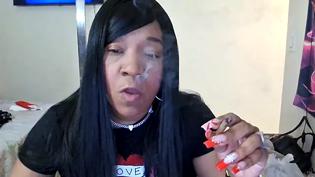 YasmineMinaj online show from December 23, 4:01 am