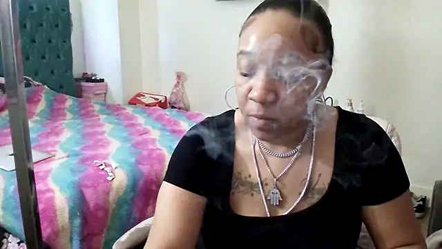 YasmineMinaj online show from January 9, 6:48 pm