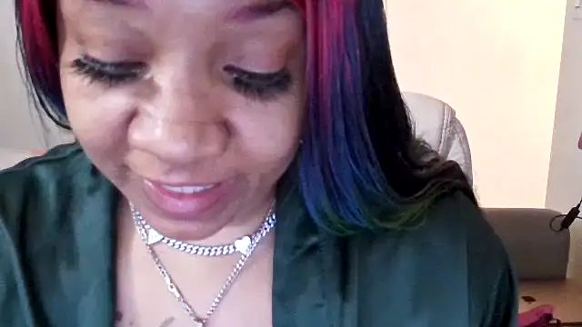 YasmineMinaj online show from December 19, 2:15 am