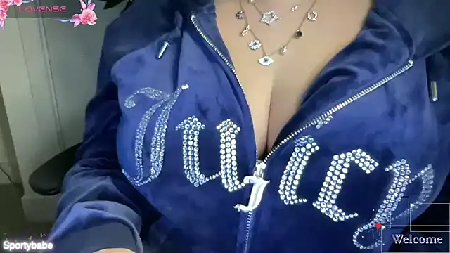 Snapshot of Sportybabe chatting on December 25, 10:27 pm Sportybabe online show from December 25, 10:27 pm