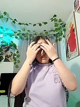 Snapshot of persefone_core chatting on September 19, 12:25 am persefone core online show from September 19, 12:25 am