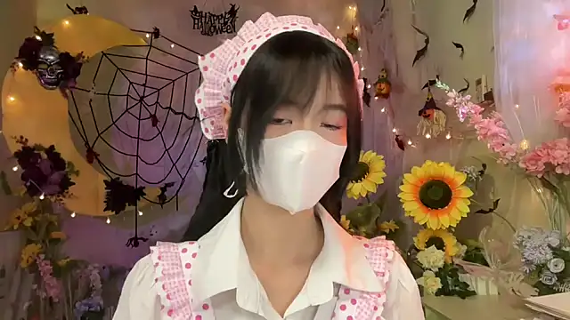 Snapshot of Your-Sunshine chatting on October 19, 3:59 pm Your-Sunshine online show from October 19, 3:59 pm