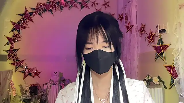 Snapshot of Your-Sunshine chatting on September 30, 4:35 pm Your-Sunshine online show from September 30, 4:35 pm