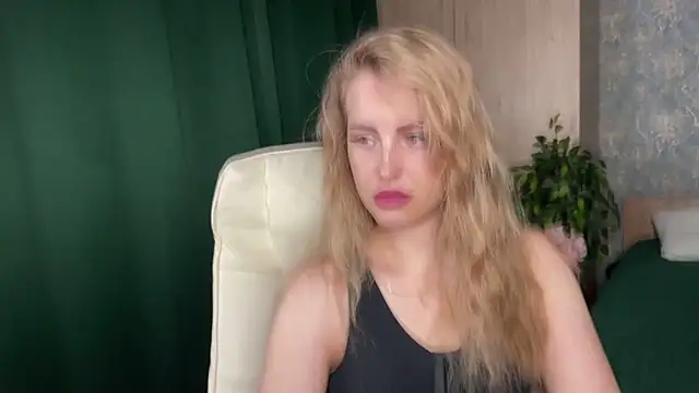 anita blairr online show from June 1, 1:06 am