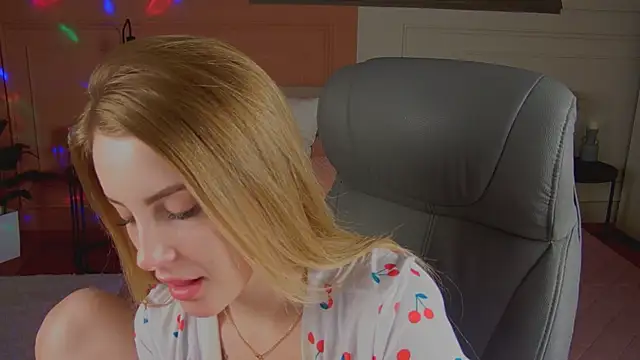 anita blairr online show from February 11, 1:16 am