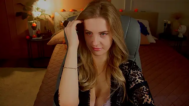 anita blairr online show from November 2, 1:10 am