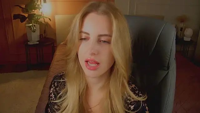 Snapshot of anita_blairr chatting on October 5, 1:07 am anita blairr online show from October 5, 1:07 am