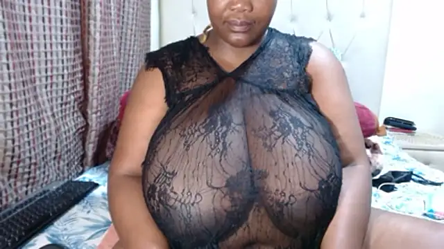 CHOCOLATEDARKBUSTYX online show from January 15, 6:00 pm