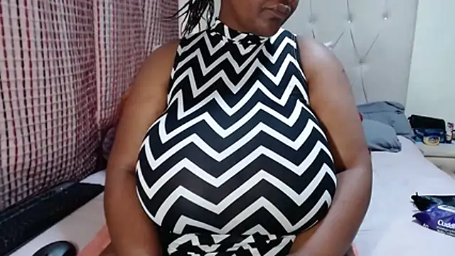 CHOCOLATEDARKBUSTYX online show from October 31, 5:59 am