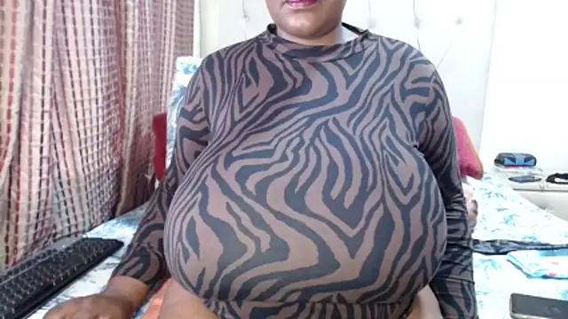 CHOCOLATEDARKBUSTYX online show from March 3, 6:09 am