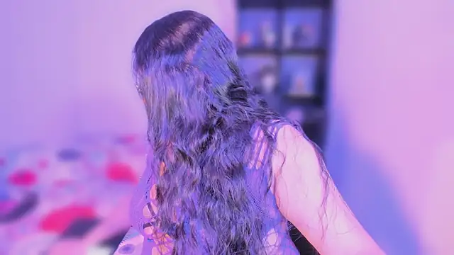 Soysofiarodrigu online show from March 12, 7:04 pm
