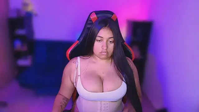 Soysofiarodrigu online show from October 17, 11:17 pm