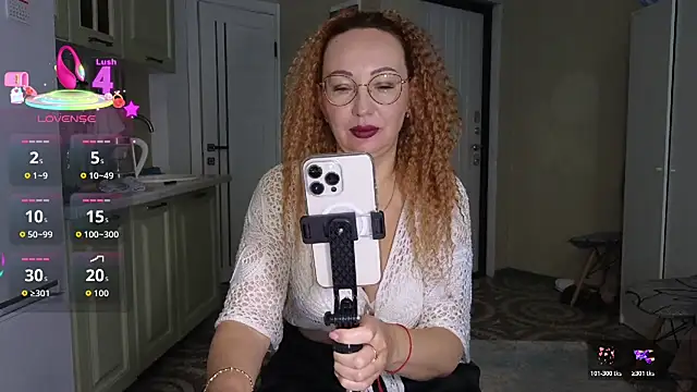 Snapshot of LybovNTV chatting on November 29, 7:19 am LybovNTV online show from November 29, 7:19 am