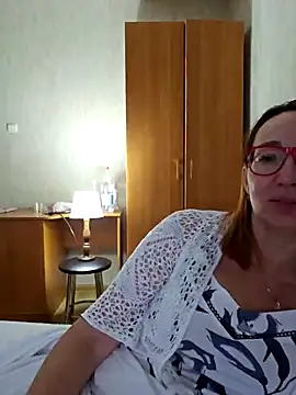 Snapshot of LybovNTV chatting on September 23, 3:13 am LybovNTV online show from September 23, 3:13 am