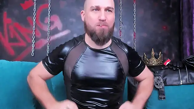 Snapshot of ArmandoSteel4u chatting on November 26, 12:10 am ArmandoSteel4u online show from November 26, 12:10 am