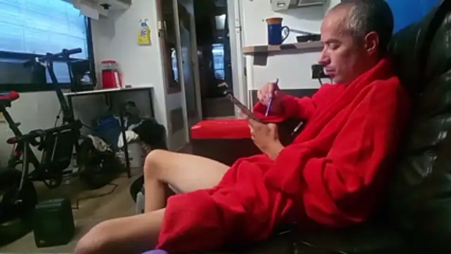 JunkieLiLMethWhore online show from December 2, 5:25 pm