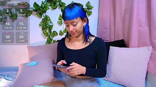 tati cardenas online show from February 14, 4:45 am