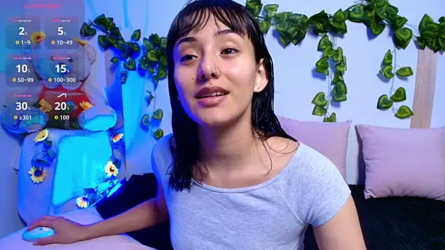 tati cardenas online show from November 16, 4:50 am