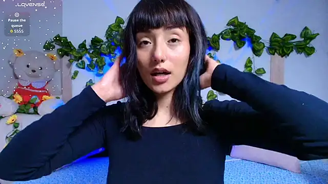 tati cardenas online show from December 3, 1:39 am