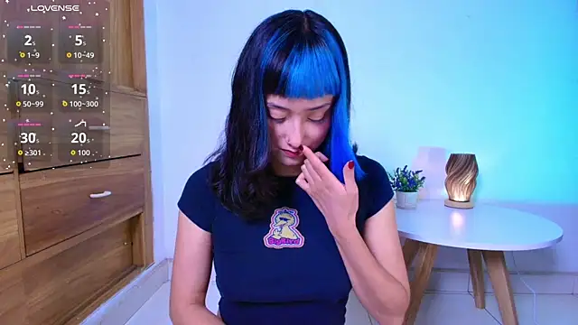 tati cardenas online show from March 6, 4:40 am