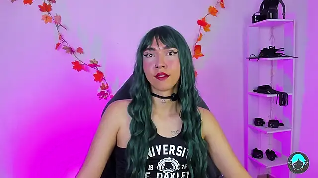 sofi elfqueen online show from February 27, 12:00 am