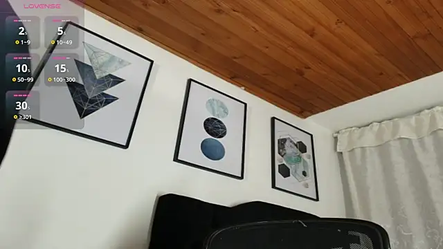 sam her online show from November 24, 8:31 pm