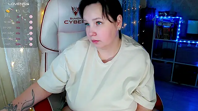 RaideneiX online show from December 5, 2:21 am