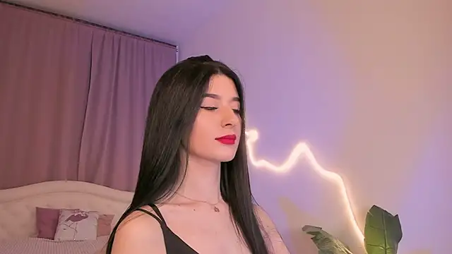 LauraCoy online show from May 9, 8:34 pm