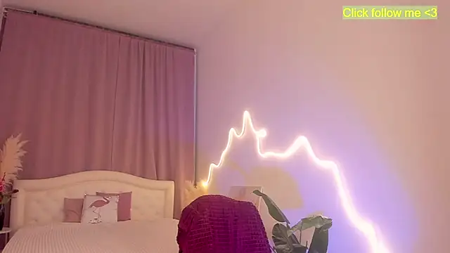 LauraCoy online show from March 12, 9:52 pm
