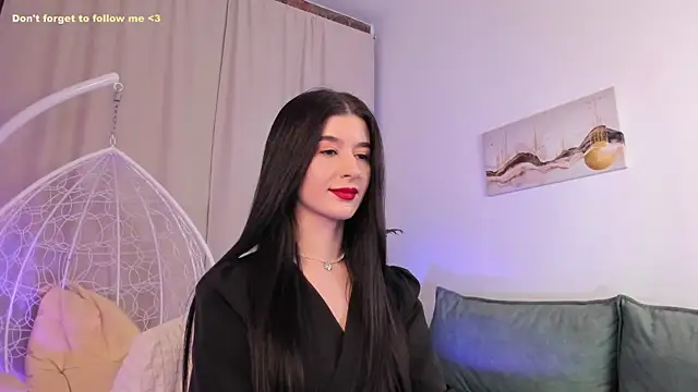 LauraCoy online show from February 3, 8:24 pm