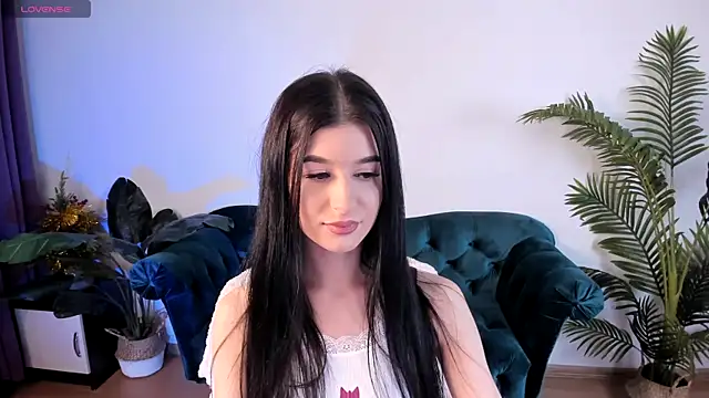 LauraCoy online show from January 27, 8:17 pm