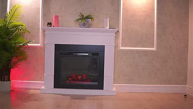 Abbela White online show from March 6, 6:41 am