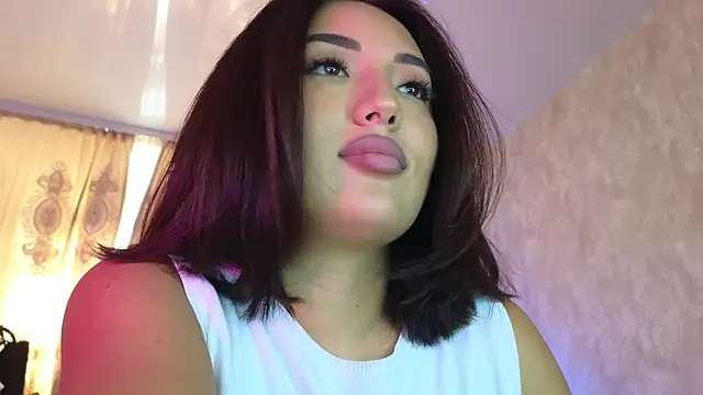 Snapshot of lily__foster chatting on January 18, 7:23 am lily foster online show from January 18, 7:23 am