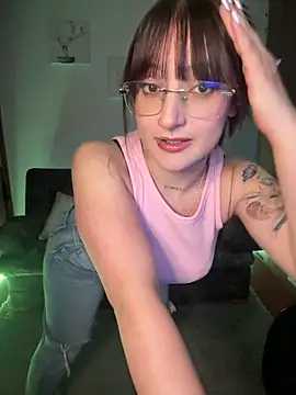 Megan lu2 online show from March 12, 4:08 am