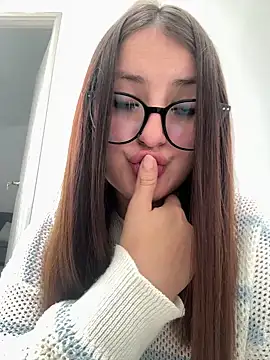 Megan lu2 online show from October 20, 8:53 pm