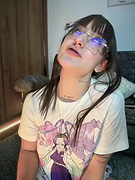 Megan lu2 online show from March 11, 7:46 am