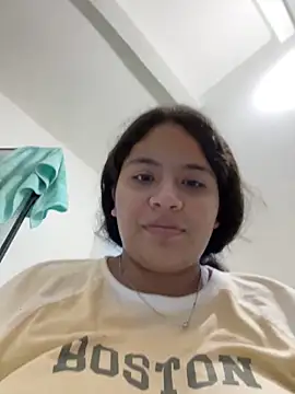 moncerrat luna online show from February 25, 11:04 pm