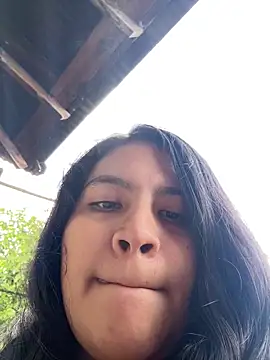 moncerrat luna online show from March 20, 9:16 pm