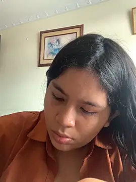 Snapshot of moncerrat_luna chatting on October 30, 9:01 pm moncerrat luna online show from October 30, 9:01 pm