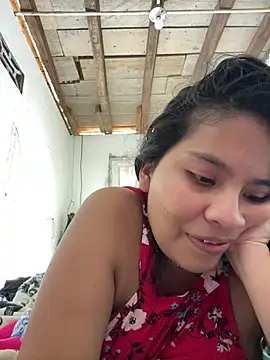 moncerrat luna online show from February 28, 7:13 pm