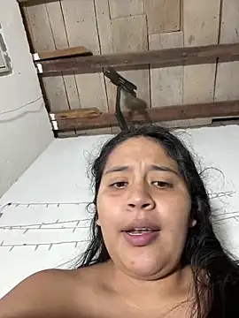 moncerrat luna online show from March 16, 9:50 pm