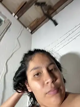 moncerrat luna online show from March 19, 12:32 am