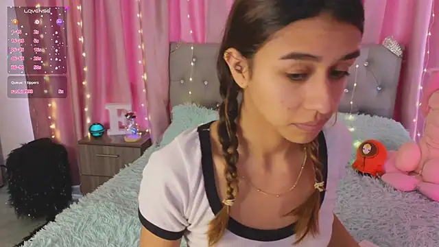 Emiily Scott1 online show from January 29, 1:17 pm