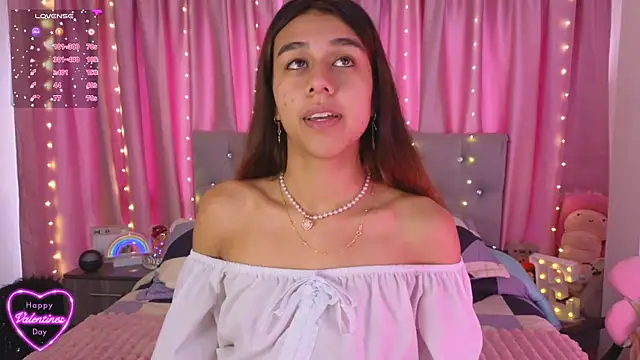 Emiily Scott1 online show from February 17, 2:38 pm