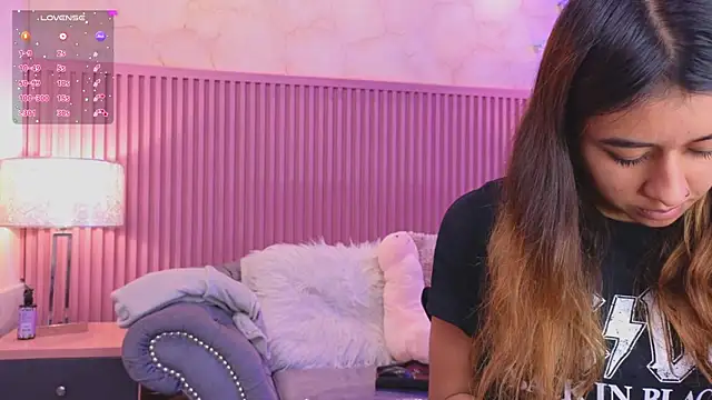 Emiily Scott1 online show from January 16, 12:52 pm