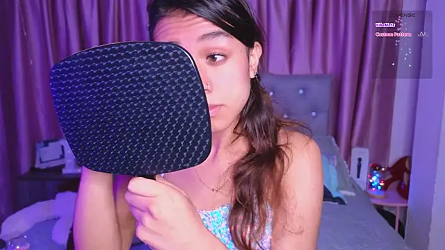 Emiily Scott1 online show from October 21, 12:21 am