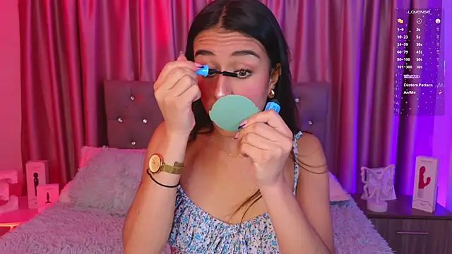 Emiily Scott1 online show from July 9, 2:34 am