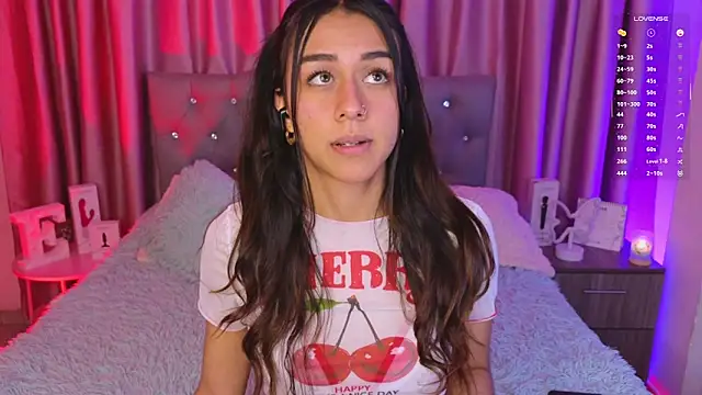 Emiily Scott1 online show from June 11, 1:05 am