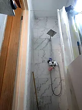 erbod Johnny online show from February 16, 10:18 pm