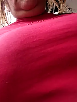 HORNY MATURE25 online show from April 7, 7:37 pm